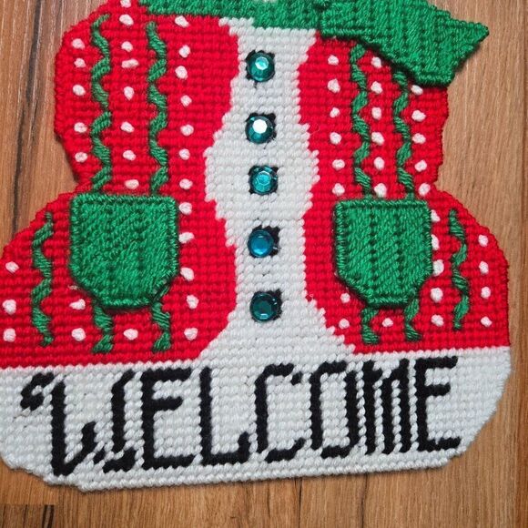 Plastic Canvas Snowman Welcome Sign Holiday Christmas - Picture 2 of 4
